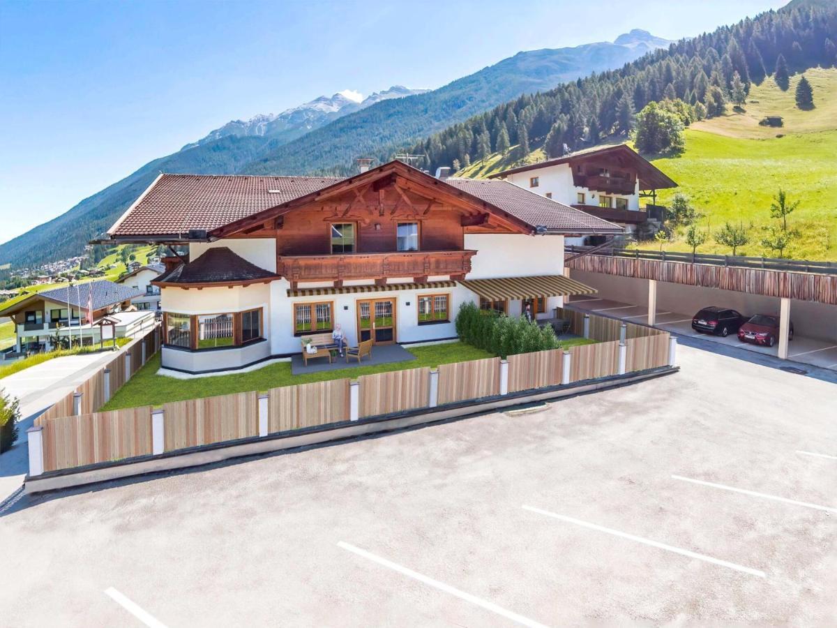 Apartment In Neustift In The Stubai Valley Neustift im Stubaital Exteriör bild